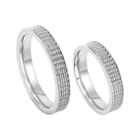curvy design wedding ring